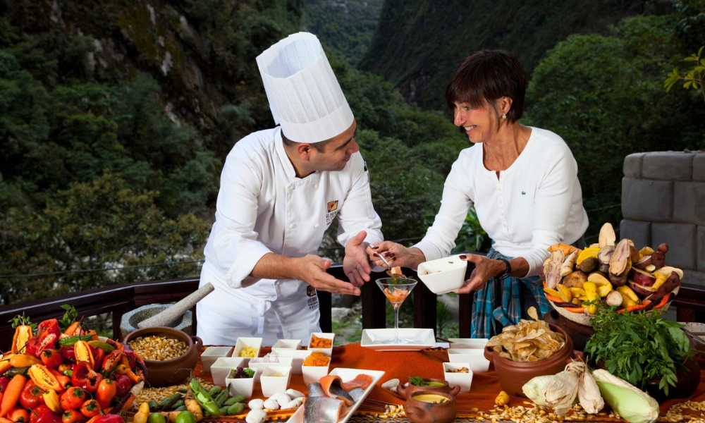 Discover the Flavors of Cusco: Gastronomic Tourism in the Heart of the Peruvian Andes