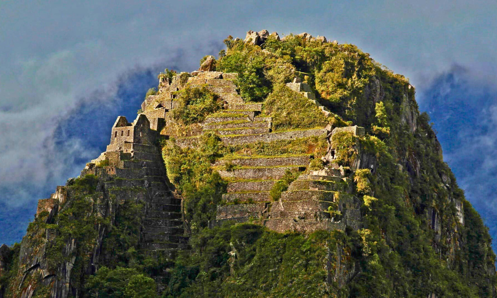  Huayna Picchu