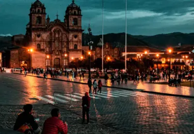 Nighttime Activities in Cusco: Complete Guide to Exploring the City at Night