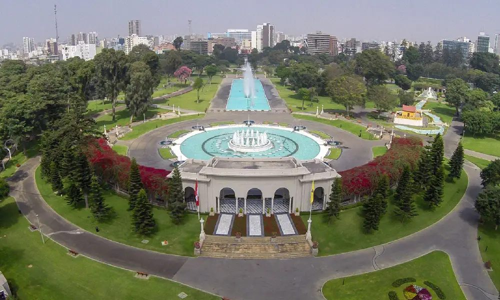 The Magical Water Circuit at Parque de la Reserva