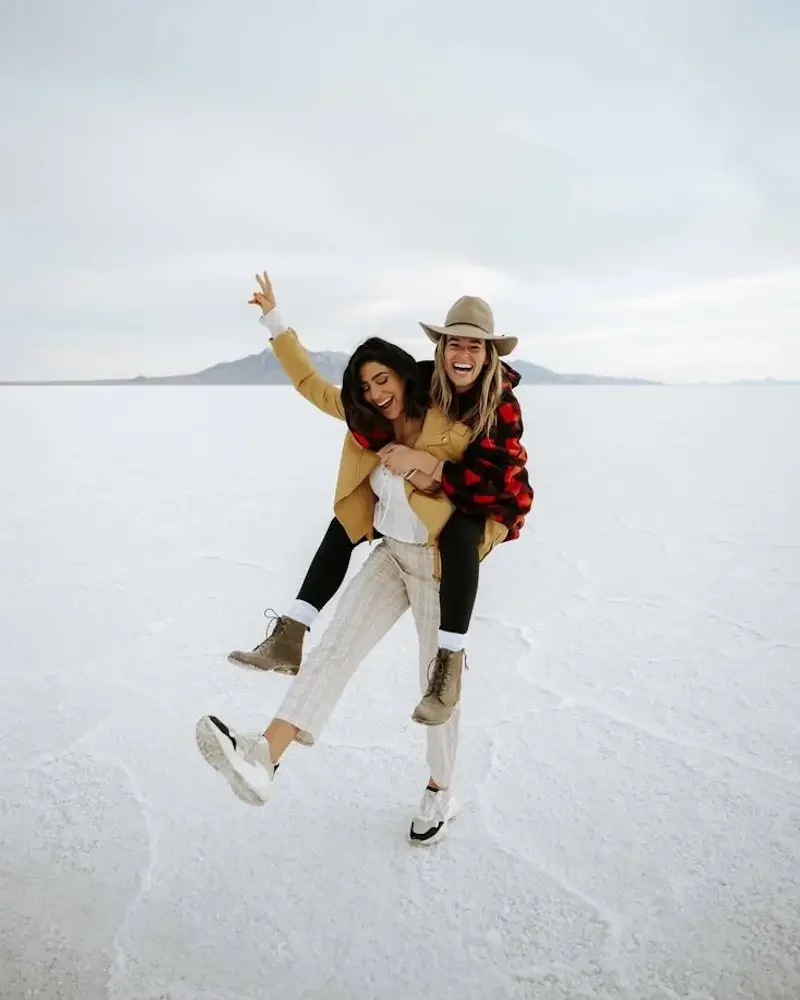 Uyuni Salt Flats: A Complete Guide to Bolivia’s Largest Salt Desert