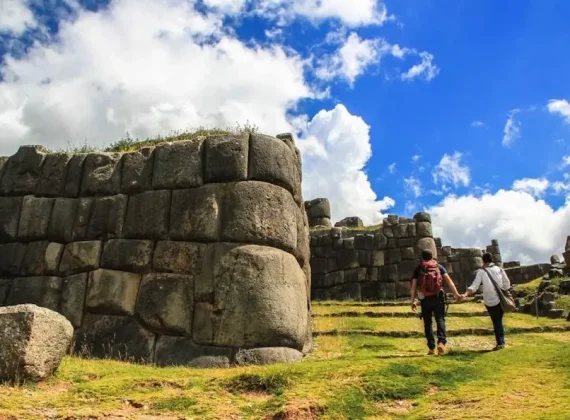 Peru Travel Package 15-Day Lima,  Paracas, Nazca, Arequipa, Cañón Del Colca, Lake Titi Caca, Machupicchu,