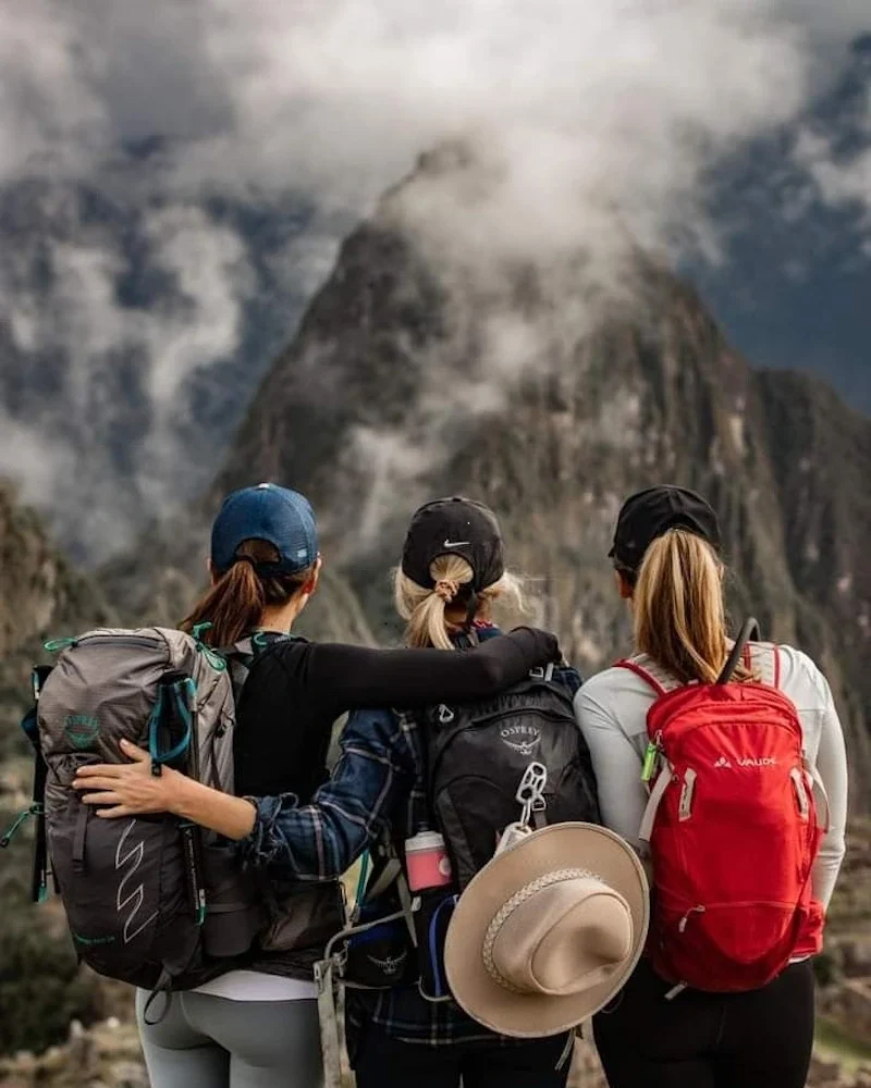 Inca trail to machu picchu