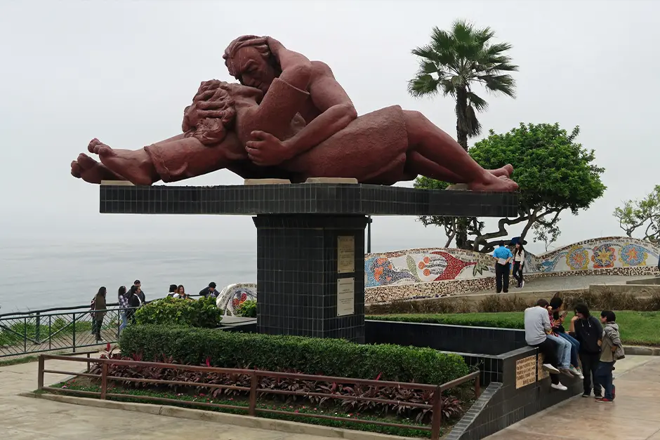 parque del amor lima